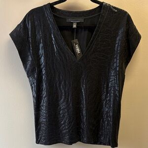 NWT WHBM Black Textured V-Neck Power Tee